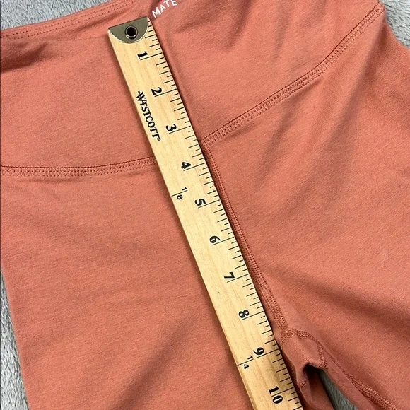 NEW MATE The Label XS Black Pink 4 PC Set, Bra, Tank, Leggings, Shorts - Picture 10 of 16